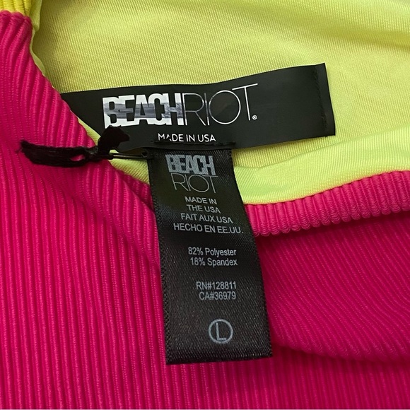 New! Beach Riot Carlie Retro Pink Colorblock One Piece Swimsuit 3899 - Picture 2 of 9